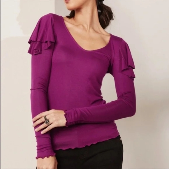 We The Free Tops - FREE PEOPLE | We‎ The Free Feminine Magenta Ribbed Ruffle Sleeve Blouse Top | XS
